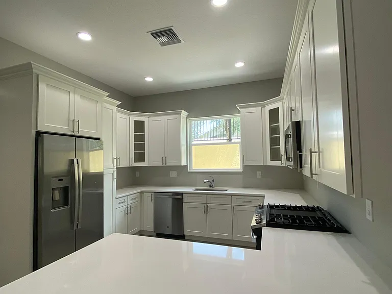 741 Grand Cypress Ln — Photo 28