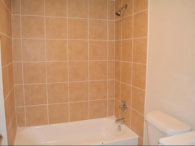 3007 Grovey St #B — Photo 14