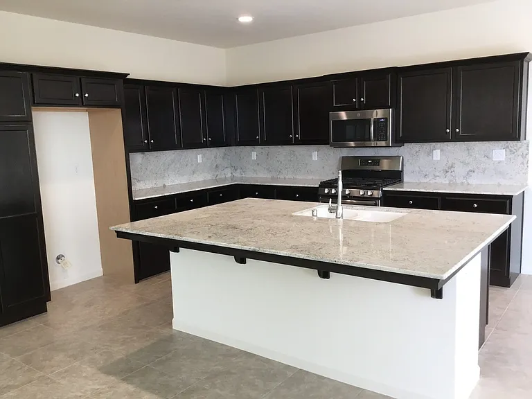 3445 N Soledad Ave — Photo 9