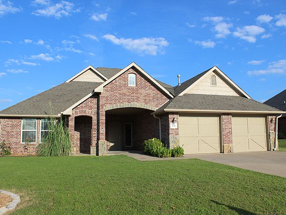 2nd image of 314 N Wedgewood Dr
