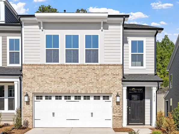 1215 Bell Heather Rd, Durham, NC 27703