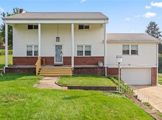 17 Ellen Dr, Mc Kees Rocks, PA 15136