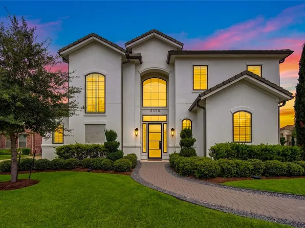 2330 Wyndam Heights Ln, Houston, TX 77077