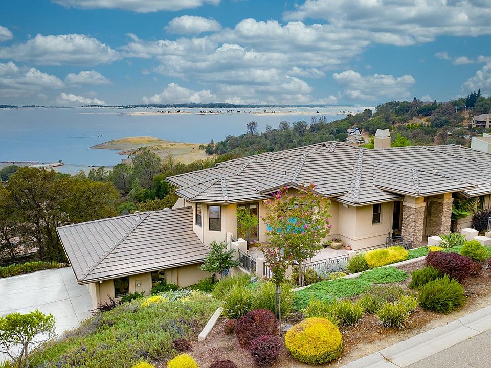 1st image of 2237 Outrigger Dr