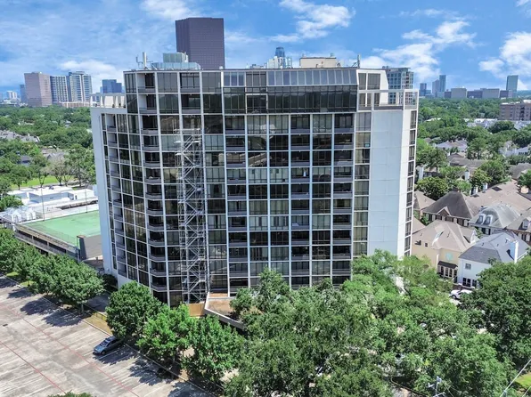 1111 Bering Dr Unit 202, Houston, TX 77057