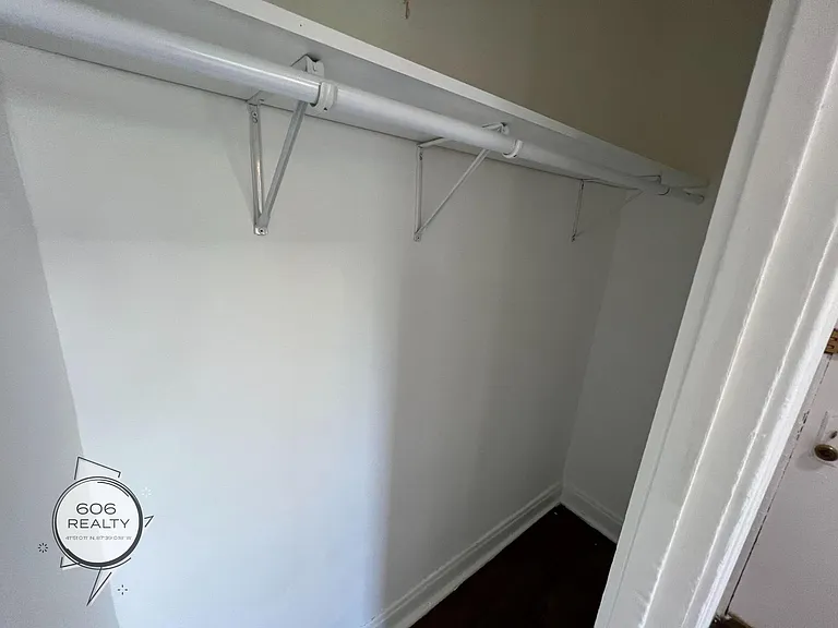 4666 N Spaulding Ave #3F — Photo 6