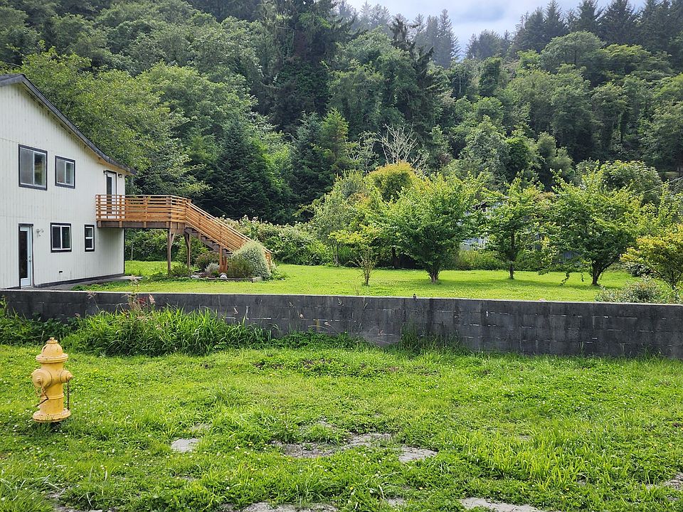 1st image of 120 Hilton Rd