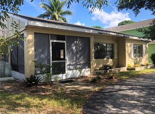 1169 Diana Ave, Naples, FL 34103