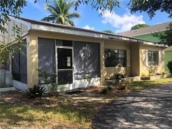 1169 Diana Ave, Naples, FL 34103
