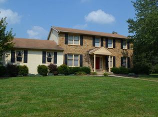 9 Robin Dr, Hockessin, DE 19707