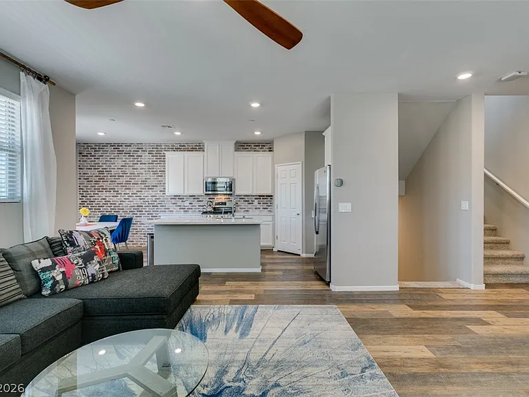 11940 Tomales Bay St — Photo 17