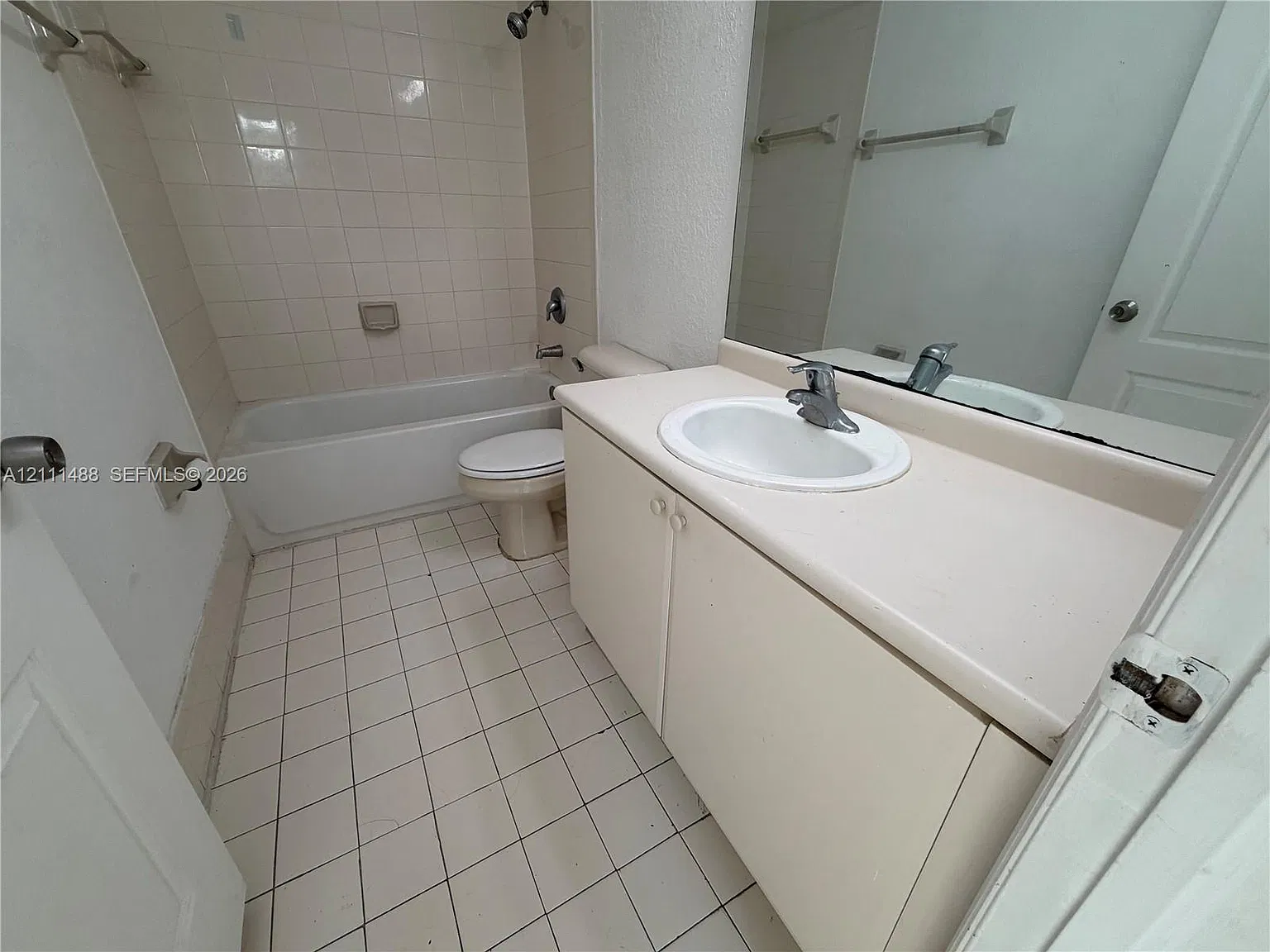 Shoma Condo At Keys Cove — Photo 3