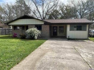 8776 Cedar Glen Dr, Baton Rouge, LA 70811