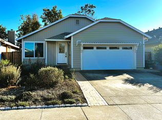 1513 Mary Pl, Rohnert Park, CA 94928