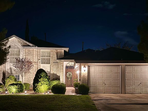 3rd image of 709 Bluff Canyon Cir