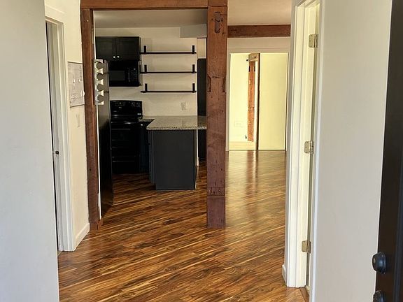 2nd image of 11001 8th Avenue Ct S