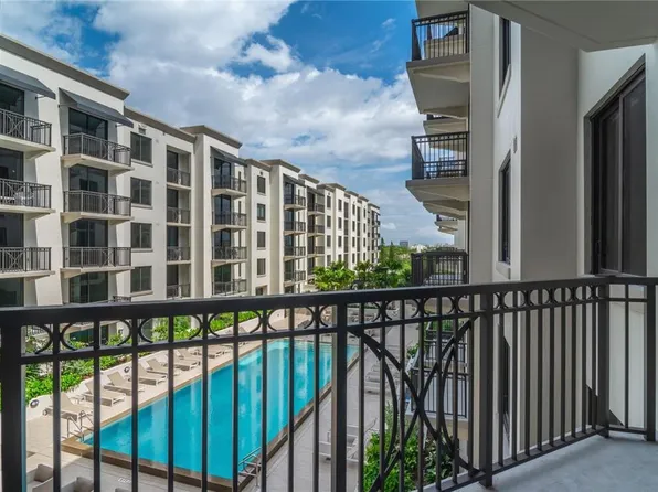 301 Altara Avenue #610, Coral Gables, FL 33146