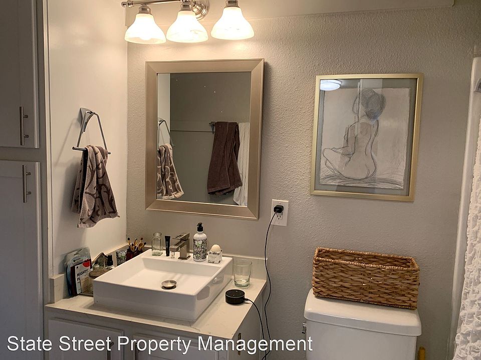 1st image of 1117 Hollow Creek Dr APT 201