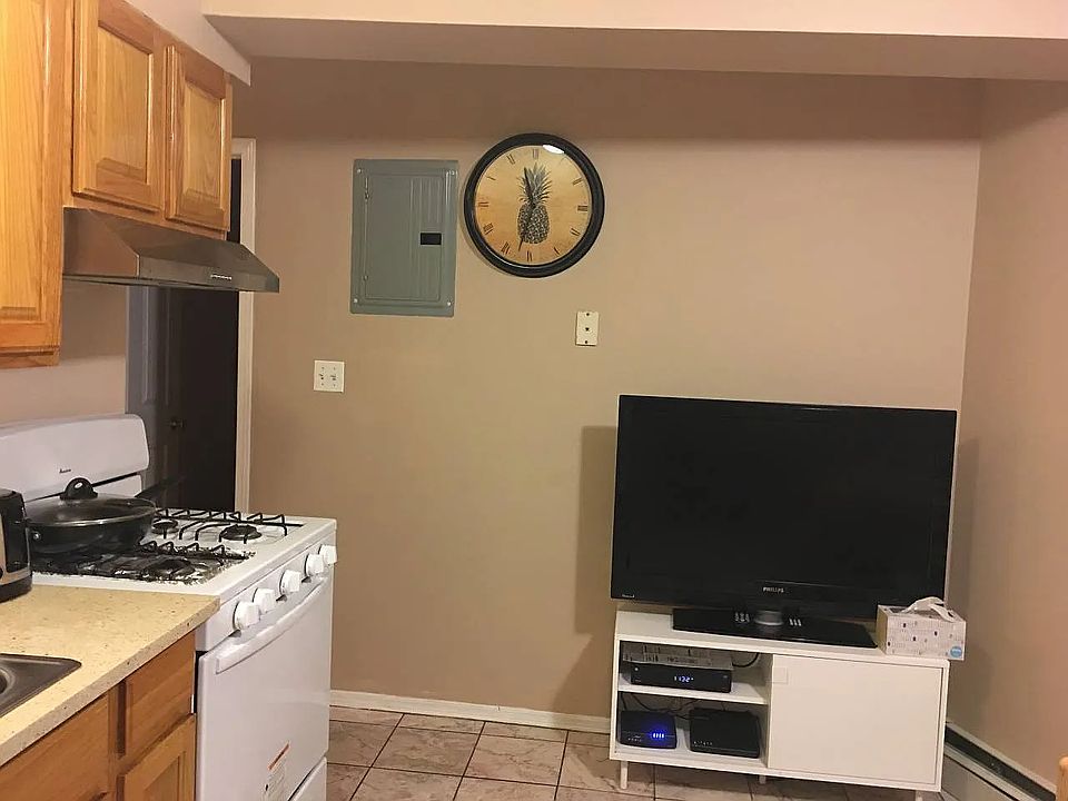 1st image of 59-37 41st Ave Floor 1