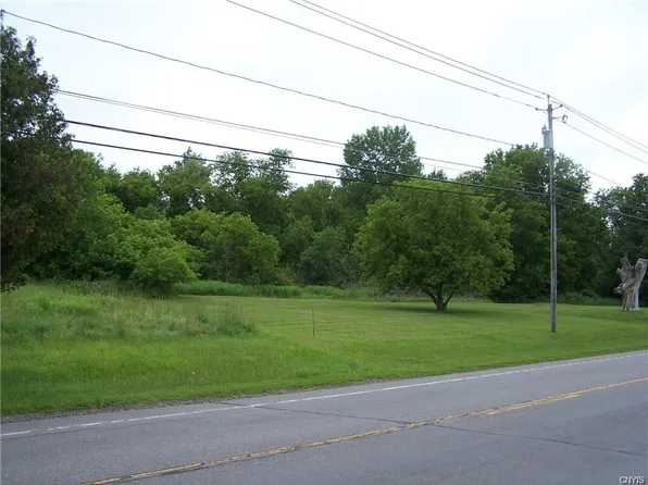 29 N Broad St, Carthage, NY 13619