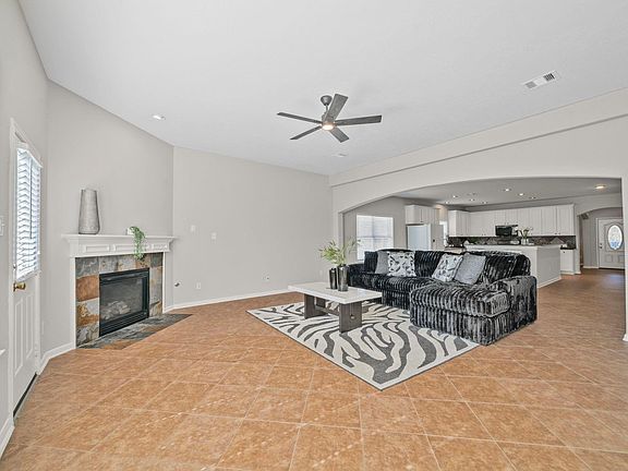 4th image of 8523 Sweetstone Field Ct