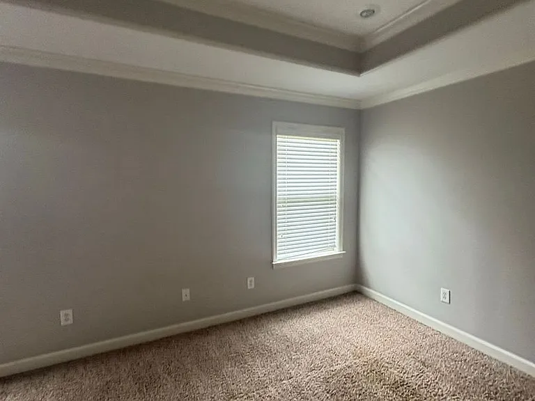 101 Avalon Ln — Photo 13