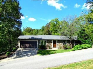 4 Aspen Rd, Hurricane, WV 25526