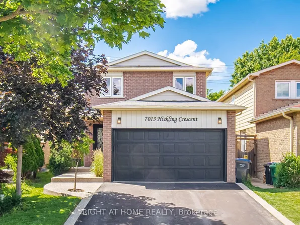 7013 Hickling Cres, Mississauga, ON L5N 5A6