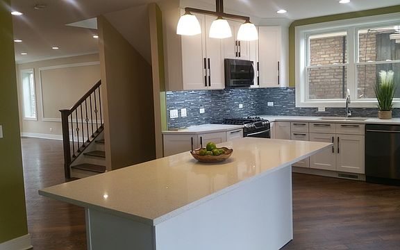 4th image of 7802 W Cressett Dr