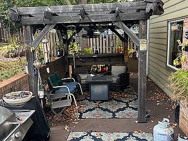 5th image of 2040 Elizabeth Dr