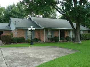 1823 W Cedar Bayou Lynchburg Rd, Baytown, TX 77521