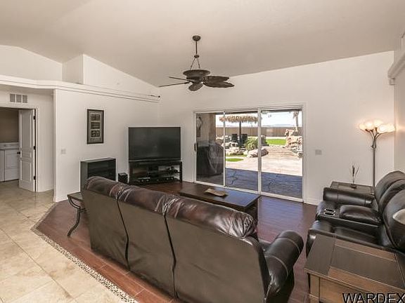 4th image of 1591 Chandler Dr