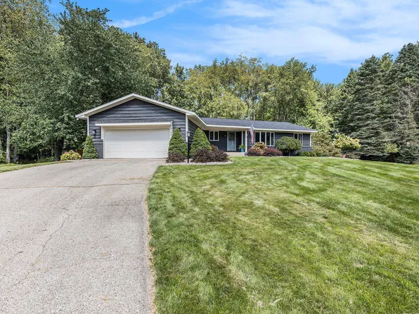 3145 Lindenwood Dr SE, Kentwood, MI 49512