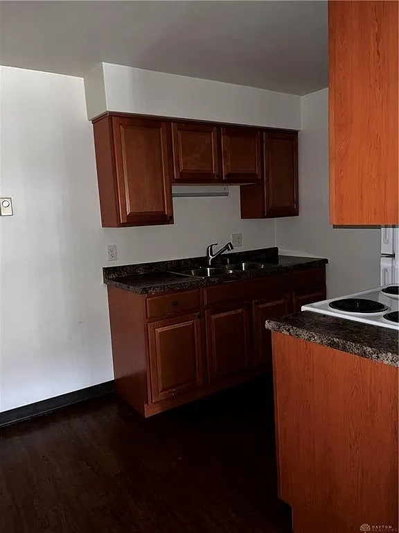1 bed, 1.0 bath, 780 sqft, $789 — Photo 4