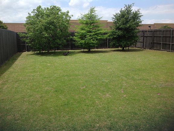 2nd image of 12167 Cardinal Creek Dr