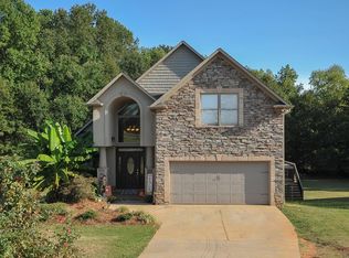 847 Redstone Dr, Inman, SC 29349