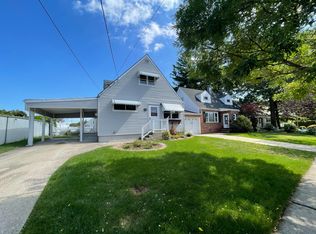 283 Elvin St, Staten Island, NY 10314