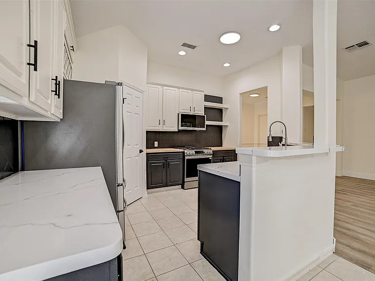 70 Camber Pine Pl — Photo 6