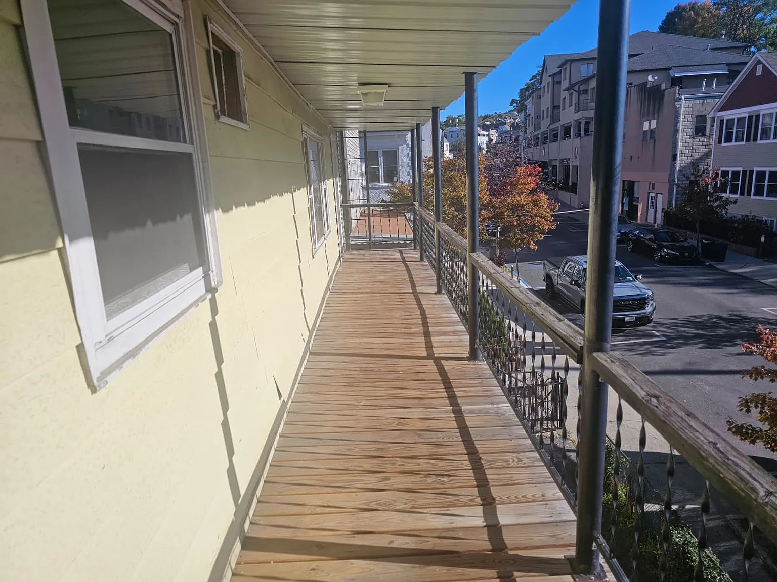 165 Valley St — Photo 4