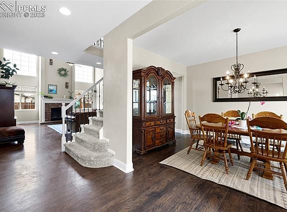 4th image of 8865 Royal Melbourne Cir
