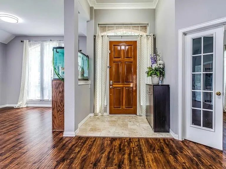 5717 Hilton Head Dr — Photo 1
