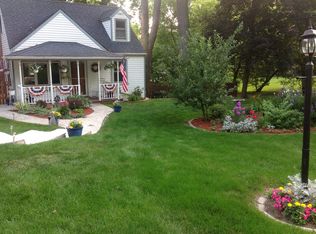 3625 Eastway Dr, Island lake, IL