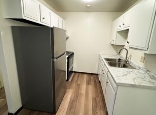 169-171 W Falls Rd #202, Grafton, WI 53024