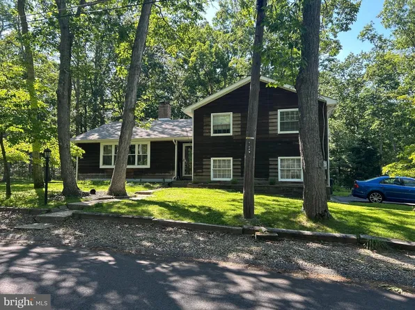 133 Tuckerton Rd, Medford Lakes, NJ 08055