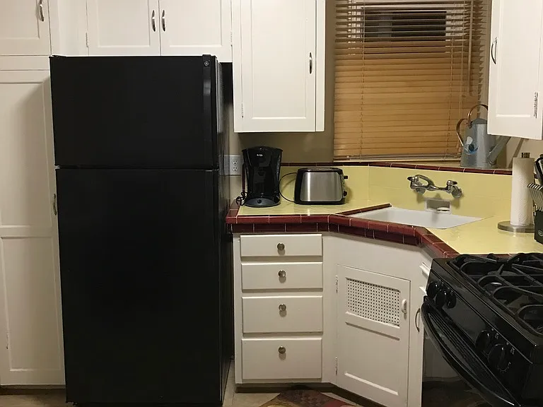 720 Salem Ct — Photo 14