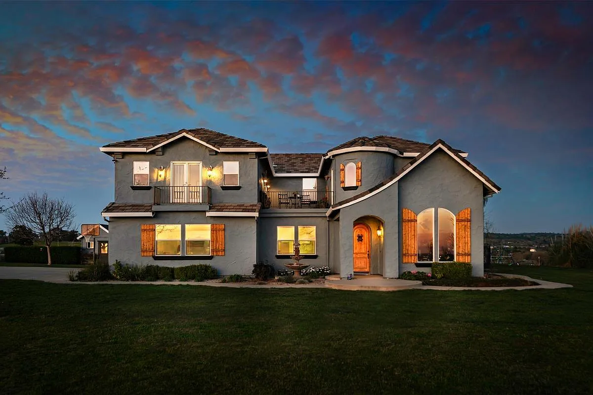 250 Serene Estates Ln photo 1