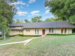 1515 Valley View Dr, Cedar Hill, TX 75104