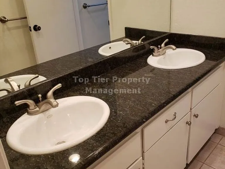 204 Paseo Del Rio — Photo 6