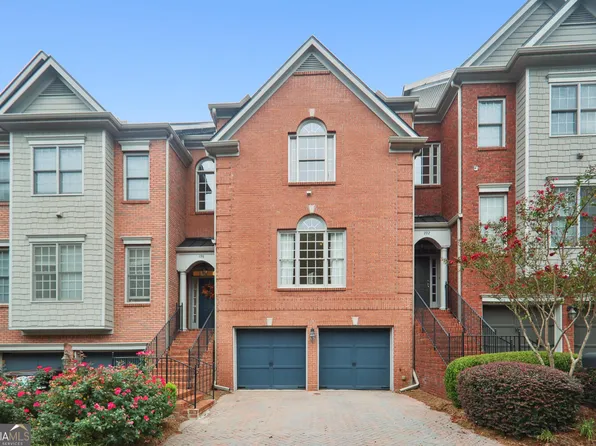 198 Meeting Ln, Atlanta, GA 30342