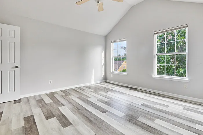 955 Pebble Creek Trl — Photo 33